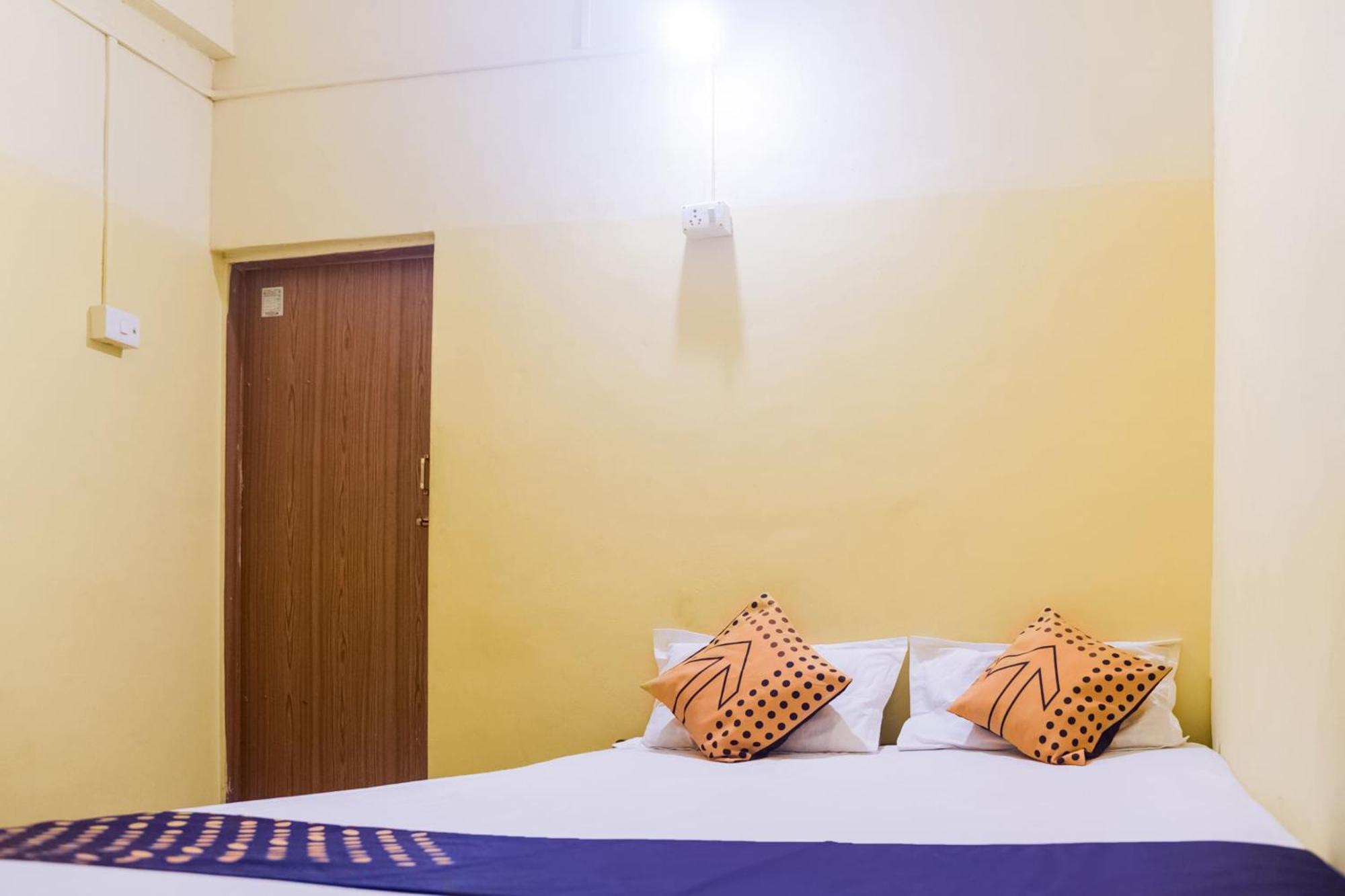 Hotel O Flagship The Residence Inn Brahmapur Buitenkant foto
