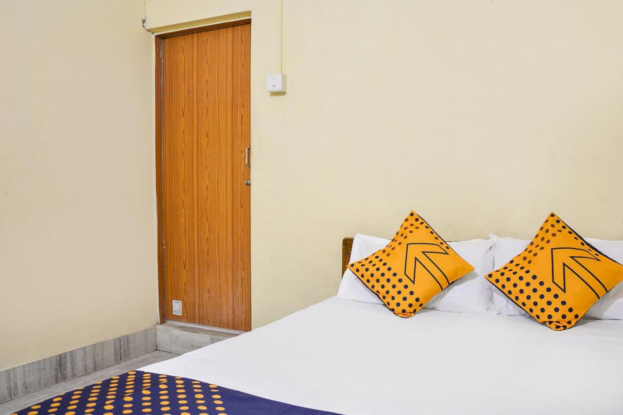 Hotel O Flagship The Residence Inn Brahmapur Buitenkant foto