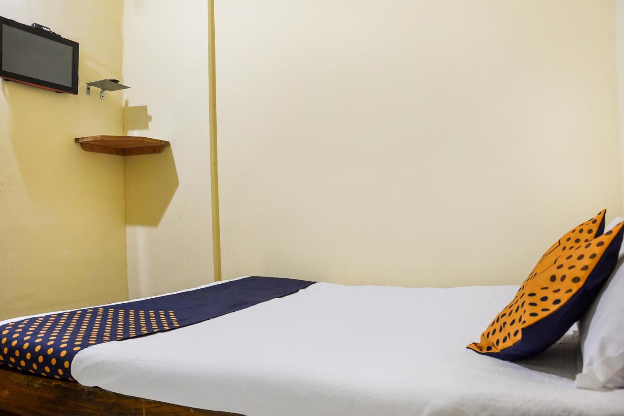 Hotel O Flagship The Residence Inn Brahmapur Buitenkant foto